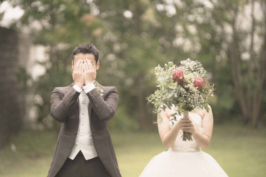 前撮りポーズアイデア♡ | 【公式】結婚式場 四日市市｜アクアリュクス（三重県四日市駅）